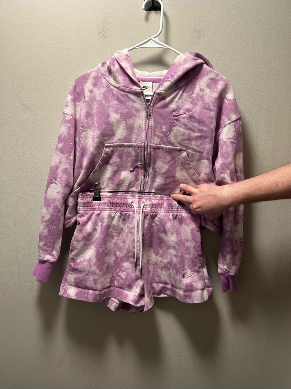 Nike Set Purple Tie-Dye Hooded Jacket and Shorts